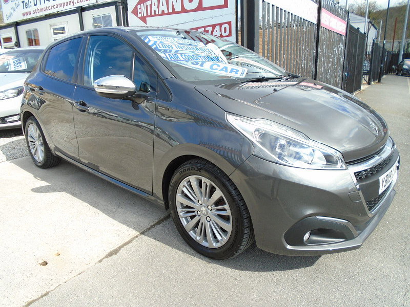 Peugeot 208 1.2 PureTech Signature Hatchback 5dr Petrol Manual Euro 6 (s/s) (82 ps) 5dr Manual 2026