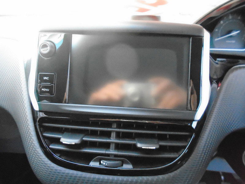 Peugeot 208 1.2L Active Hatchback 5dr Petrol Manual Euro 6 (82 bhp) 5dr Manual 2025