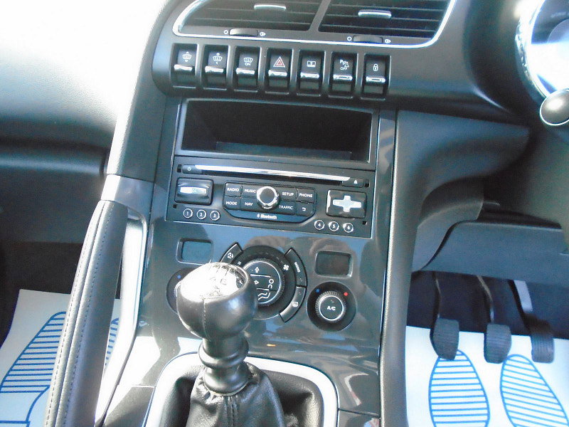 Peugeot 3008 1.6 BlueHDi Allure SUV 5dr Diesel Manual Euro 6 (s/s) (120 ps) 5dr Manual 2026