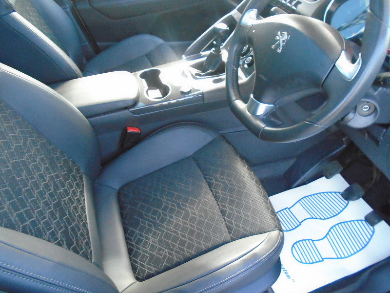 Peugeot 3008 1.6 BlueHDi Allure SUV 5dr Diesel Manual Euro 6 (s/s) (120 ps) 5dr Manual 2026
