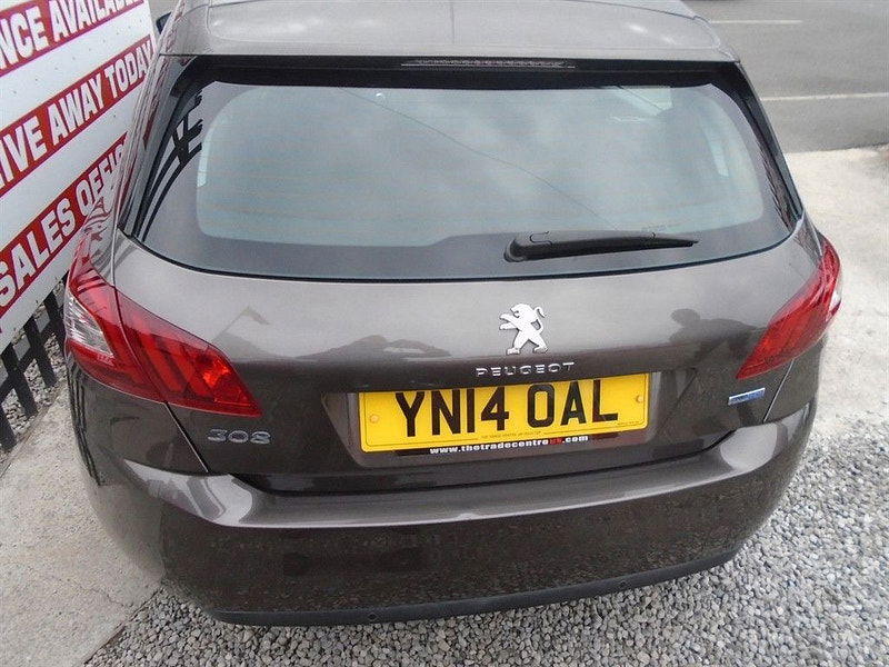 Peugeot 308 1.6L Allure Blue HDi  Hatchback 5dr Diesel Manual Euro 5 (120 bhp) 5dr Manual 2025