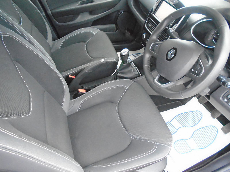 Renault Clio 1.2 dynamique  Nav Hatchback Manual Euro 6 (s/s) (90 ps) 5dr Manual 2026