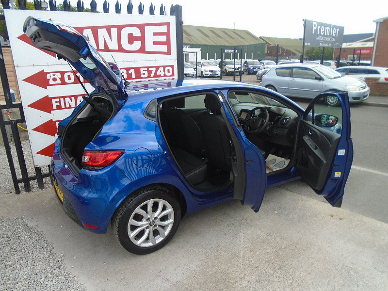 Renault Clio 1.2 dynamique  Nav Hatchback Manual Euro 6 (s/s) (90 ps) 5dr Manual 2026