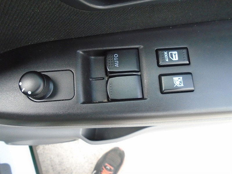 Suzuki SX4 1.6L SZ3 SUV 5dr Petrol Manual Euro 5 (120 bhp) 5dr Manual 2025