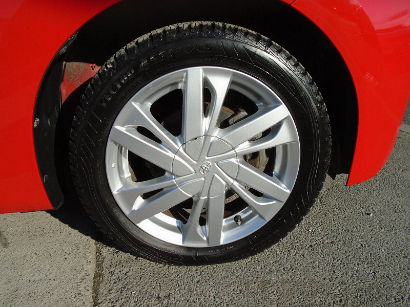 Toyota Aygo 1.0 VVT-i x-pression Hatchback 5dr Petrol Manual Euro 5 Euro 5 (68 ps) 5dr Manual 2026