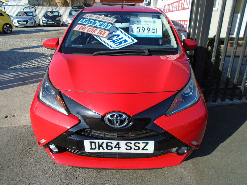 Toyota Aygo 1.0 VVT-i x-pression Hatchback 5dr Petrol Manual Euro 5 Euro 5 (68 ps) 5dr Manual 2026