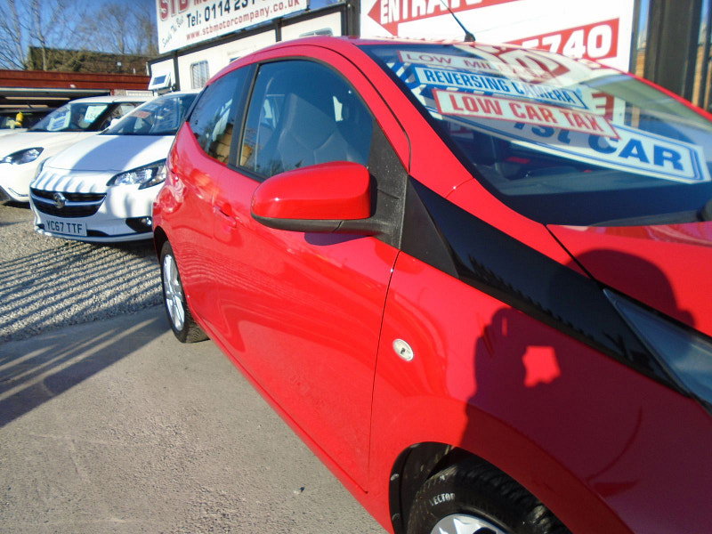 Toyota Aygo 1.0 VVT-i x-pression Hatchback 5dr Petrol Manual Euro 5 Euro 5 (68 ps) 5dr Manual 2026
