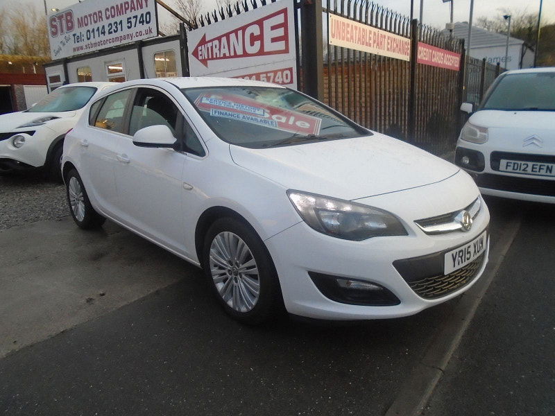 Vauxhall Astra 1.4i Excite Hatchback 5dr Petrol Manual Euro 6 (100 ps) 5dr Manual 2026
