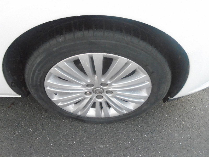 Vauxhall Astra 1.4i Excite Hatchback 5dr Petrol Manual Euro 6 (100 ps) 5dr Manual 2026