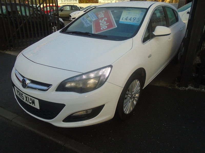 Vauxhall Astra 1.4i Excite Hatchback 5dr Petrol Manual Euro 6 (100 ps) 5dr Manual 2026