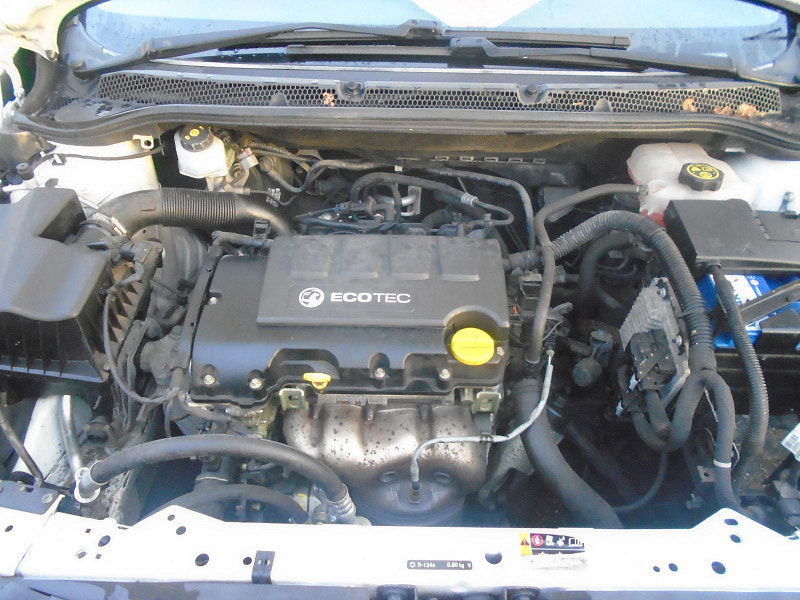 Vauxhall Astra 1.4i Excite Hatchback 5dr Petrol Manual Euro 6 (100 ps) 5dr Manual 2026