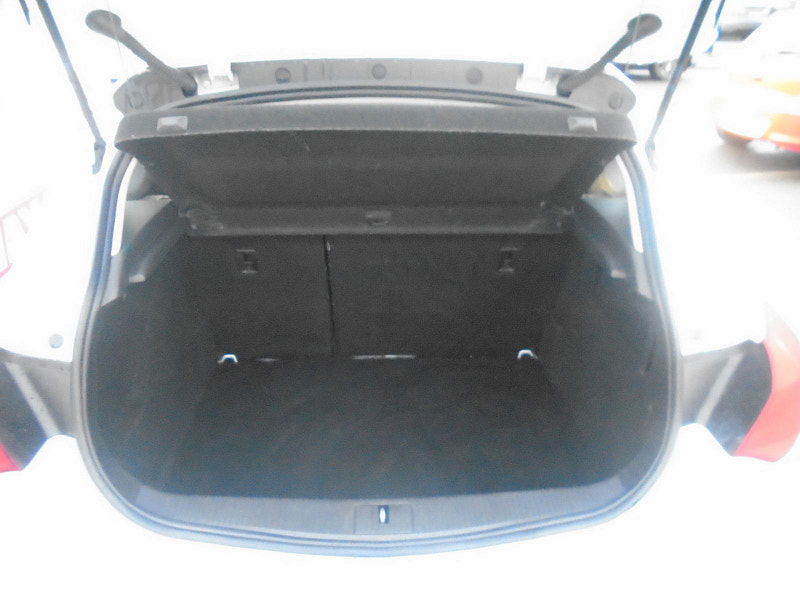 Vauxhall Astra 1.4i Excite Hatchback 5dr Petrol Manual Euro 6 (100 ps) 5dr Manual 2026