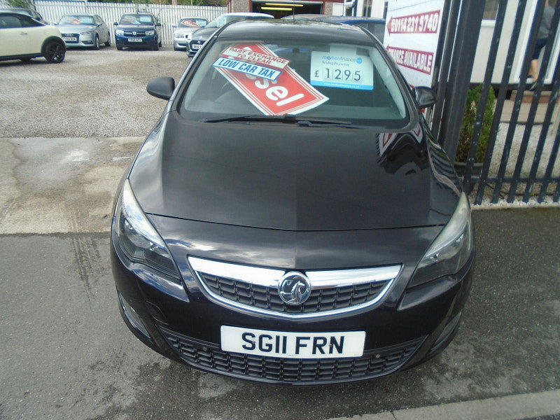 Vauxhall Astra 1.7 CDTi SRi Hatchback 5dr Diesel Manual Euro 5 (125 ps) 5dr Manual 2026