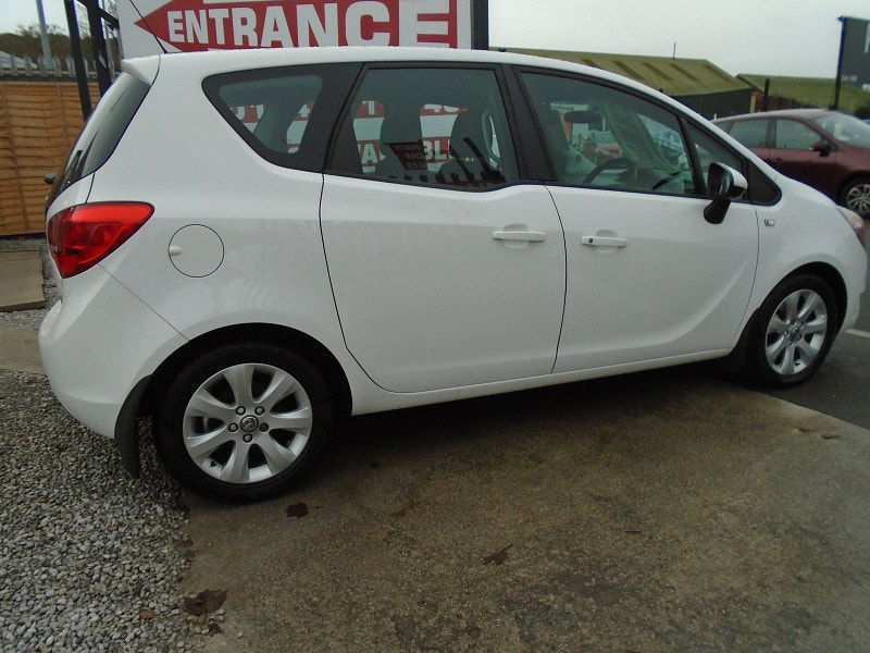 Vauxhall Meriva 1.4L Life MPV 5dr Petrol Manual Euro 6 (99 bhp) 5dr Manual 2025