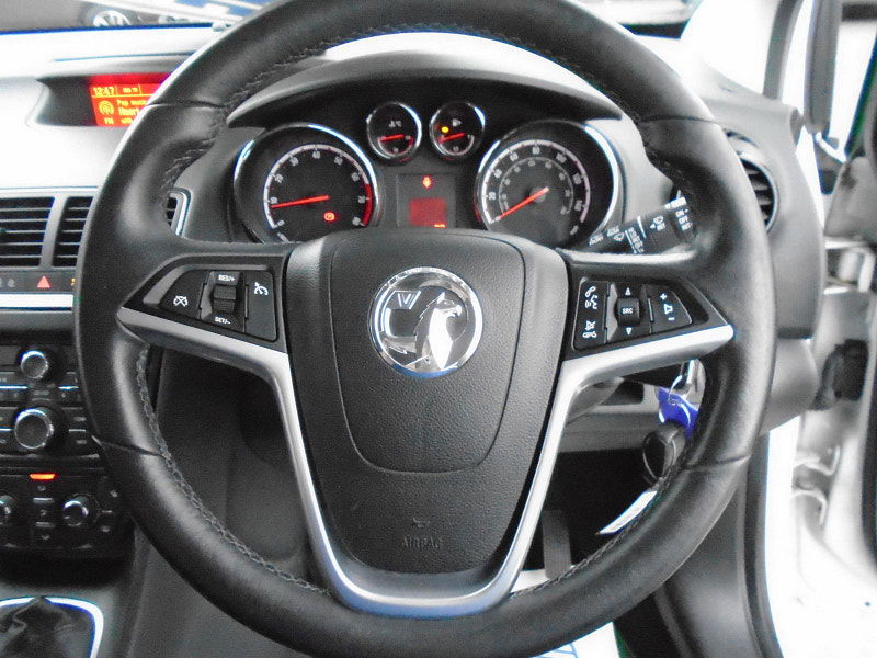 Vauxhall Meriva 1.4L Life MPV 5dr Petrol Manual Euro 6 (99 bhp) 5dr Manual 2025