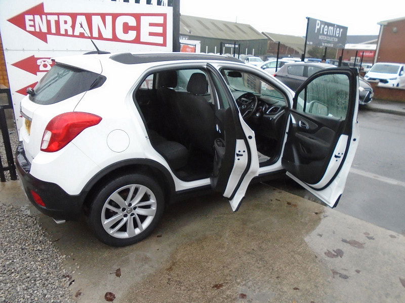 Vauxhall Mokka 1.6L Exclusive CDTi S/S SUV 5dr Diesel Manual Euro 6 (134 bhp) 5dr Manual 2025