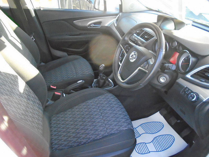 Vauxhall Mokka 1.6L Tech Line S/S SUV 5dr Petrol Manual Euro 6 (114 bhp) 5dr Manual 2025