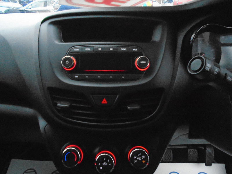 Vauxhall Viva 1.0i SE Hatchback 5dr Petrol Manual Euro 6 (75 ps) 5dr Manual 2026