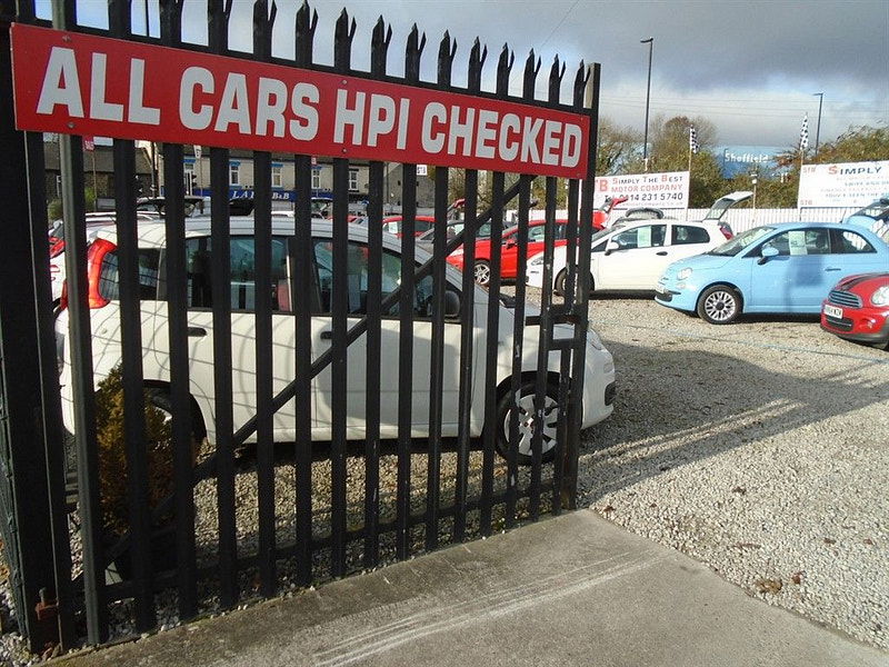 Vauxhall Zafira 1.6L Breeze MPV 5dr Petrol Manual Euro 4 (105 bhp) 5dr Manual 2025