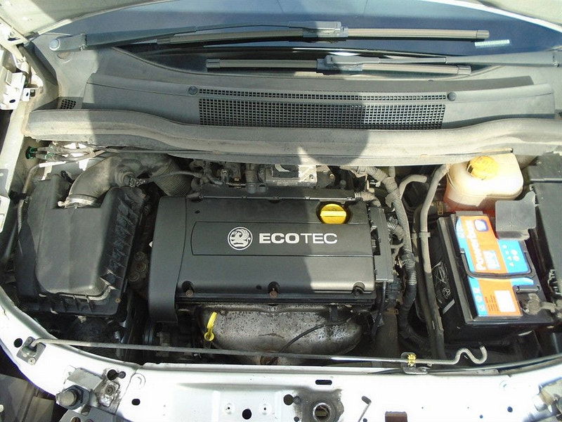 Vauxhall Zafira 1.6L Breeze MPV 5dr Petrol Manual Euro 4 (105 bhp) 5dr Manual 2025