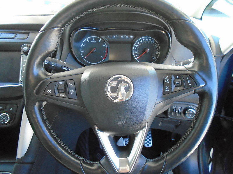 Vauxhall Zafira Tourer 1.4i Turbo SRi Nav MPV 5dr Petrol Manual Euro 6 (140 ps) 5dr Manual 2026