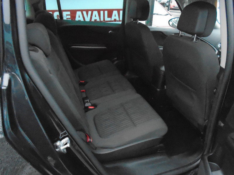 Vauxhall Zafira Tourer 1.8 16V Tech Line MPV 5dr Petrol Manual Euro 5 (140 ps) 5dr Manual 2026