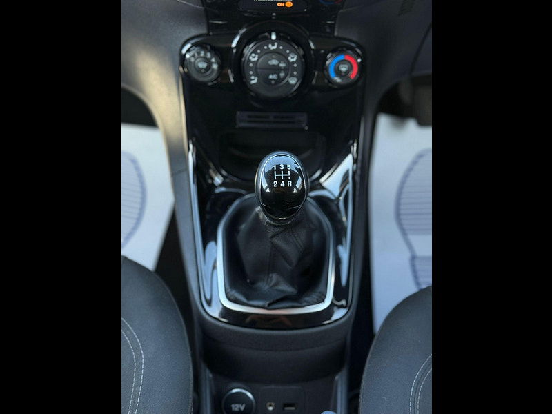 Ford Fiesta 1.5 TDCi Zetec Euro 5 5dr 5dr Manual 2026