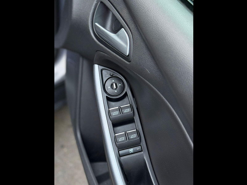 Ford Focus 1.6 TDCi Titanium X Euro 5 (s/s) 5dr 5dr Manual 2026