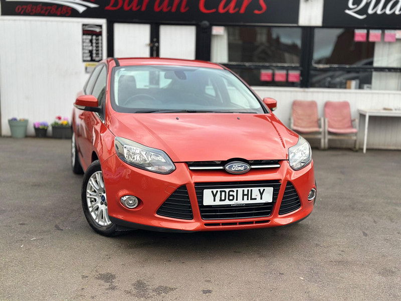 2011 FOCUS 1.6 TITANIUM EURO 5 5DR 2,250 2011 119,000 PETROL... photo