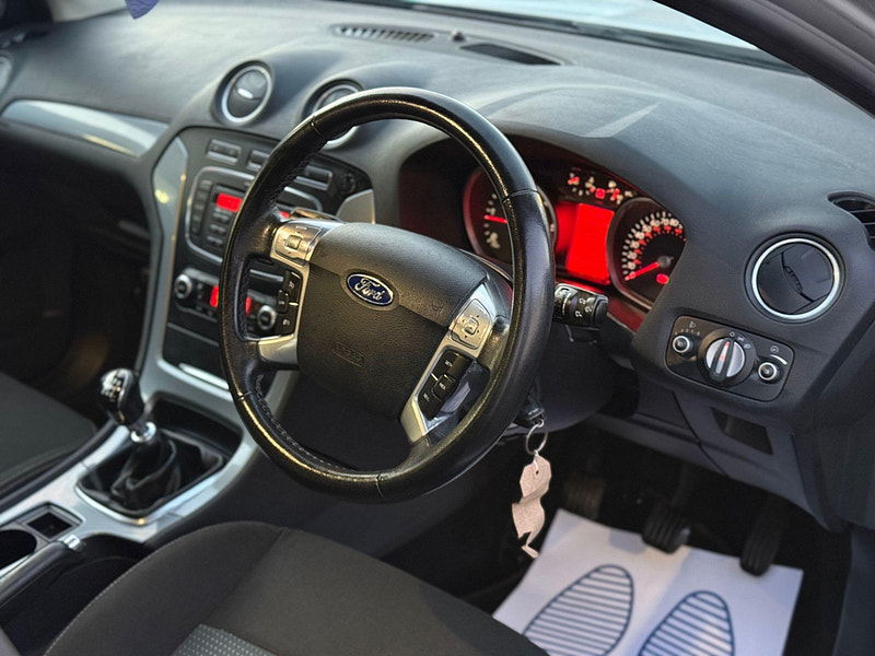 Ford Mondeo 1.6 TDCi ECOnetic Zetec Euro 5 (s/s) 5dr 5dr Manual 2026