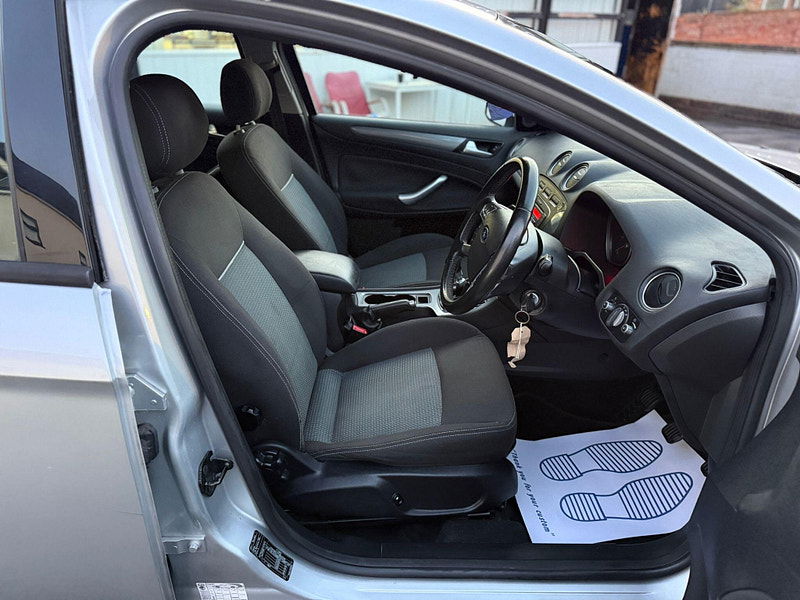 Ford Mondeo 1.6 TDCi ECOnetic Zetec Euro 5 (s/s) 5dr 5dr Manual 2026