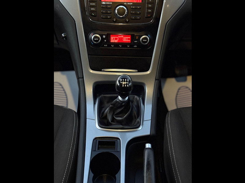 Ford Mondeo 1.6 TDCi ECOnetic Zetec Euro 5 (s/s) 5dr 5dr Manual 2026