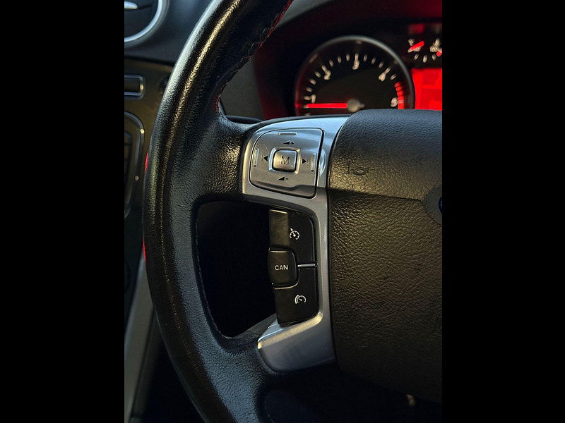 Ford Mondeo 1.6 TDCi ECOnetic Zetec Euro 5 (s/s) 5dr 5dr Manual 2026