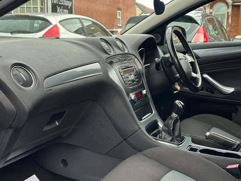 Ford Mondeo 2.0 Zetec Euro 5 5dr 5dr Manual 2026