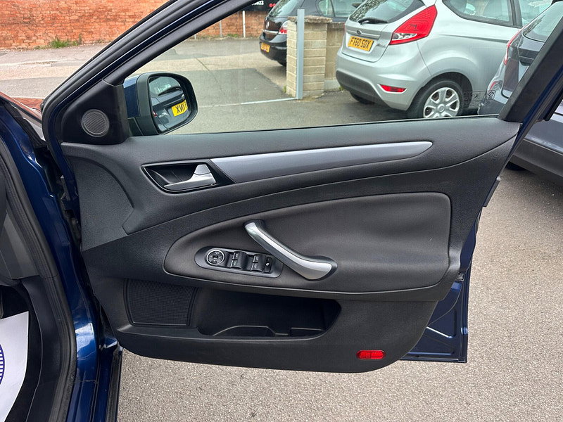 Ford Mondeo 2.0 Zetec Euro 5 5dr 5dr Manual 2026