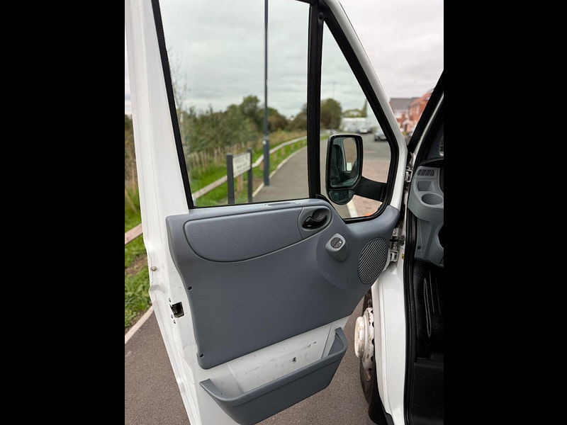 Ford Transit 2.2 TDCi 350 Dropside 2dr Diesel Manual RWD L4 (123 bhp) 2dr Manual 2026