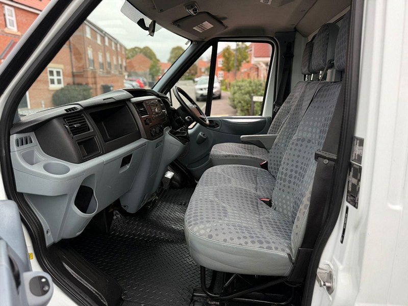 Ford Transit 2.2 TDCi 350 Dropside 2dr Diesel Manual RWD L4 (123 bhp) 2dr Manual 2026