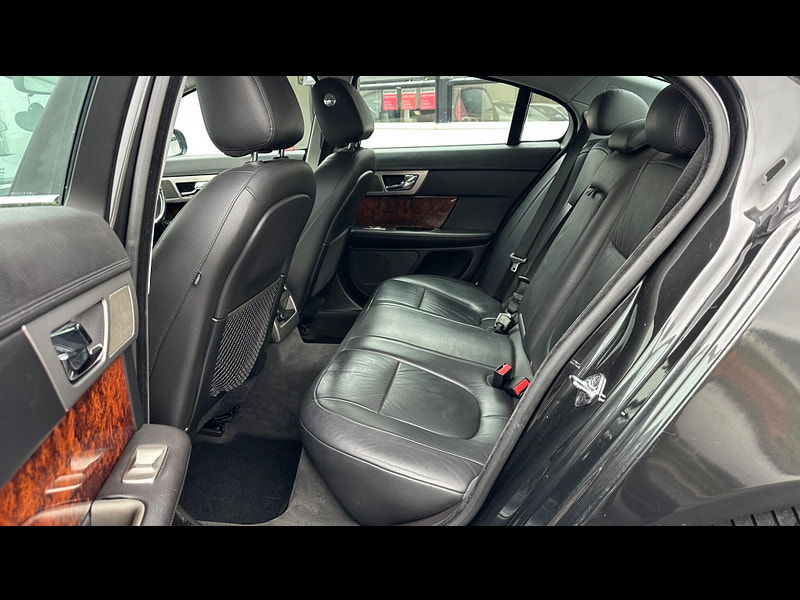 Jaguar XF 3.0 V6 Luxury Auto Euro 4 4dr 4dr Automatic 2026