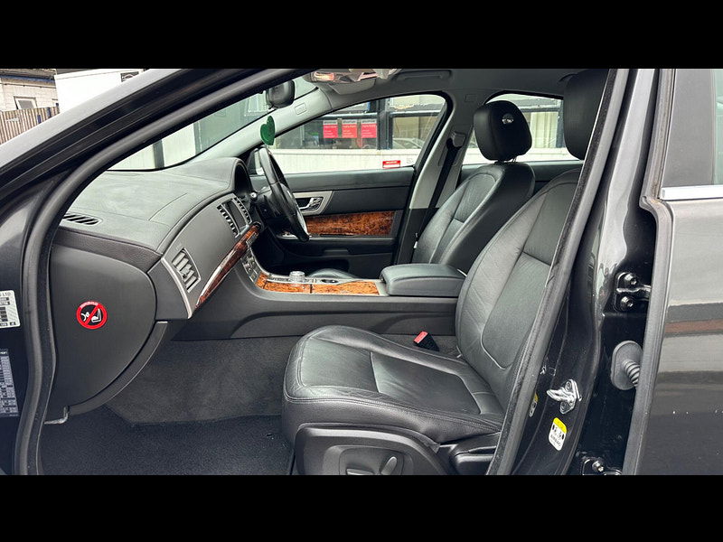 Jaguar XF 3.0 V6 Luxury Auto Euro 4 4dr 4dr Automatic 2026