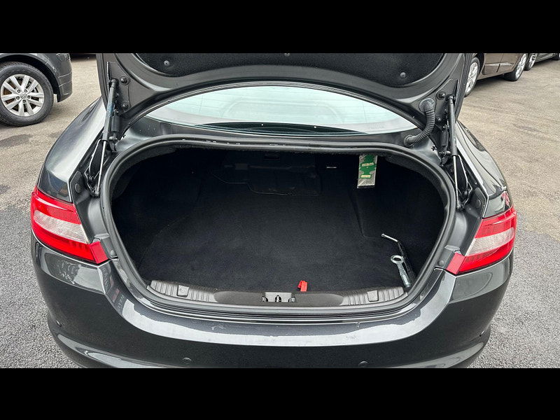 Jaguar XF 3.0 V6 Luxury Auto Euro 4 4dr 4dr Automatic 2026