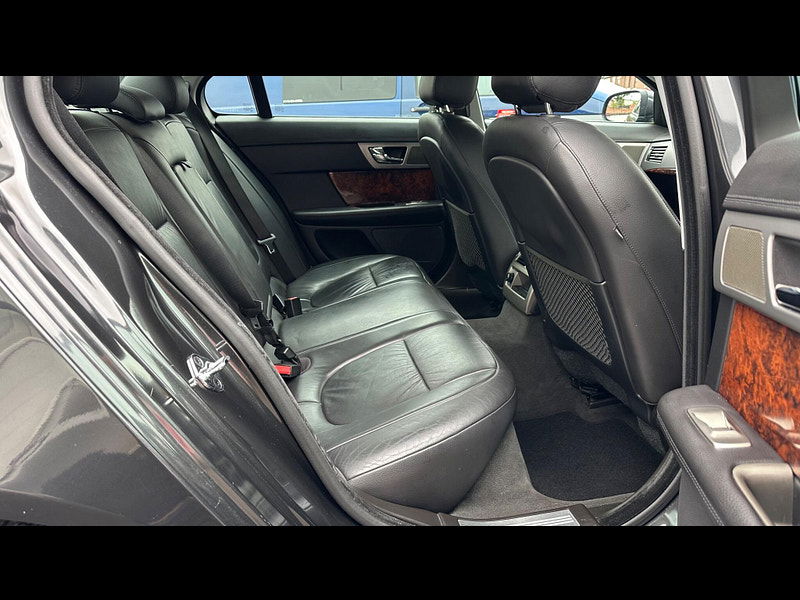 Jaguar XF 3.0 V6 Luxury Auto Euro 4 4dr 4dr Automatic 2026