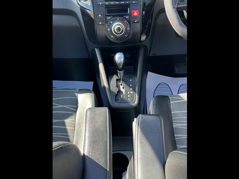 Kia Venga 1.6 3 Auto Euro 5 5dr (Sat Nav) 5dr Automatic 2026