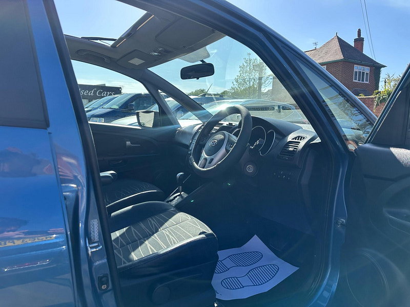 Kia Venga 1.6 3 Auto Euro 5 5dr (Sat Nav) 5dr Automatic 2026