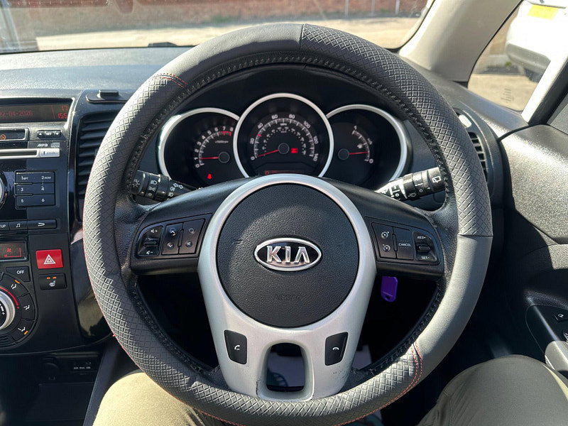 Kia Venga 1.6 3 Auto Euro 5 5dr (Sat Nav) 5dr Automatic 2026