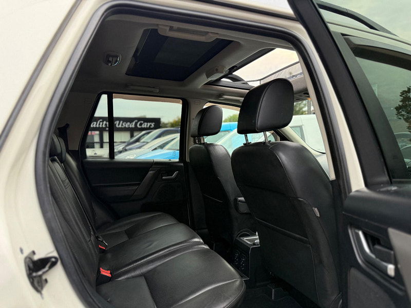 Land Rover Freelander 2 2.2 TD4 HSE Auto 4WD Euro 4 5dr 5dr Automatic 2026