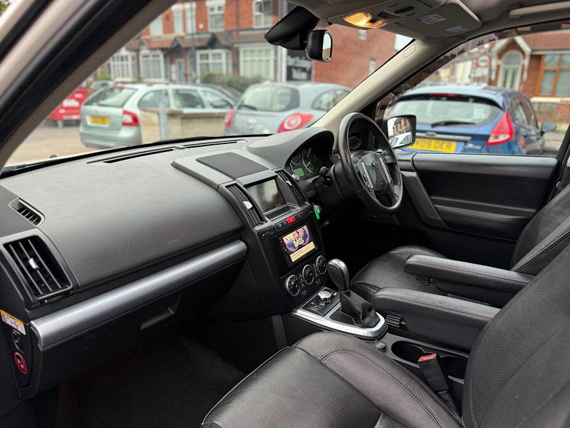 Land Rover Freelander 2 2.2 TD4 HSE Auto 4WD Euro 4 5dr 5dr Automatic 2026