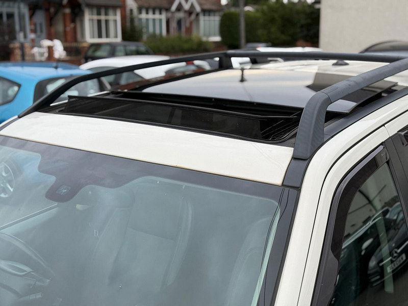 Land Rover Freelander 2 2.2 TD4 HSE Auto 4WD Euro 4 5dr 5dr Automatic 2026