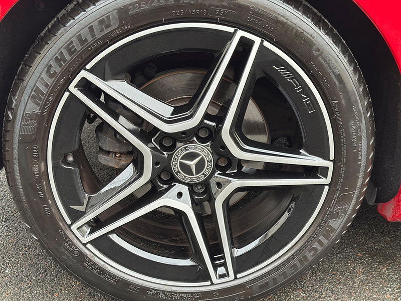 Mercedes-Benz A Class 1.3 A200 AMG Line (Executive) 7G-DCT Euro 6 (s/s) 5dr 5dr Automatic 2026