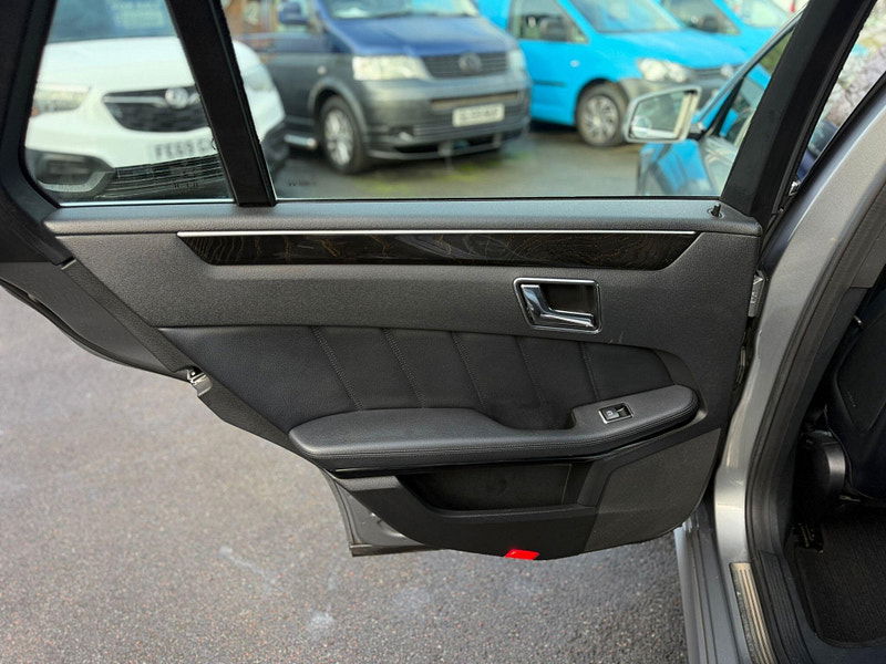 Mercedes-Benz E Class 2.1 E250 CDI BlueEfficiency Avantgarde Tiptronic Euro 5 5dr 5dr Automatic 2026