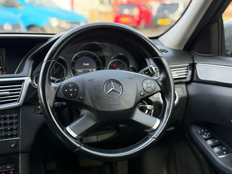 Mercedes-Benz E Class 2.1 E250 CDI BlueEfficiency Avantgarde Tiptronic Euro 5 5dr 5dr Automatic 2026